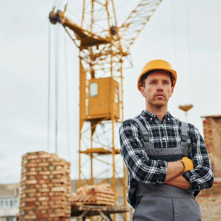 Contractor accommodation review - SPM Homes serviced house UK SPM Homes long-stay contractor accommodation testimonial - ideal for work crews needing driveway parking and nearby amenities.